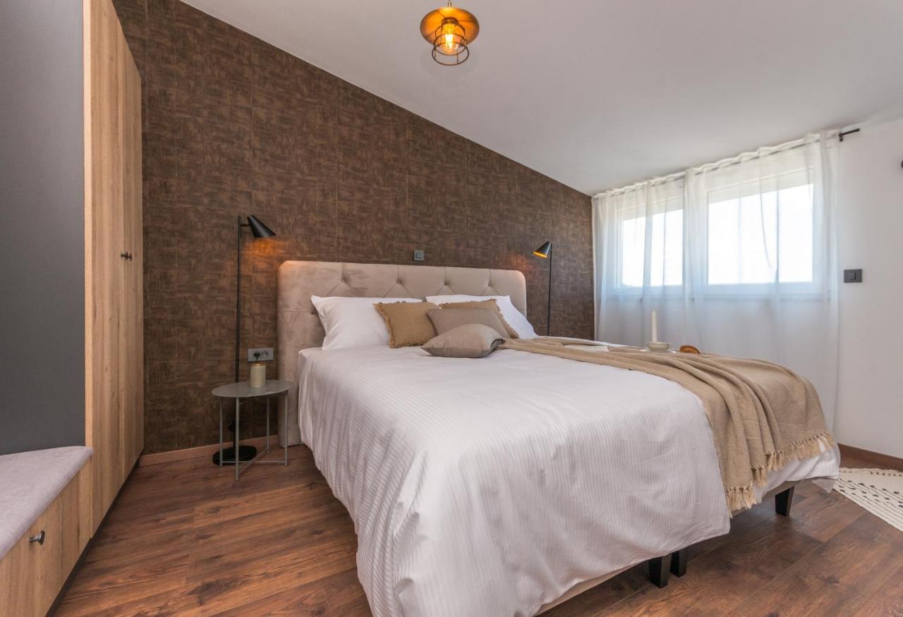 Marilu Luxury Apartments Drage Exterior photo
