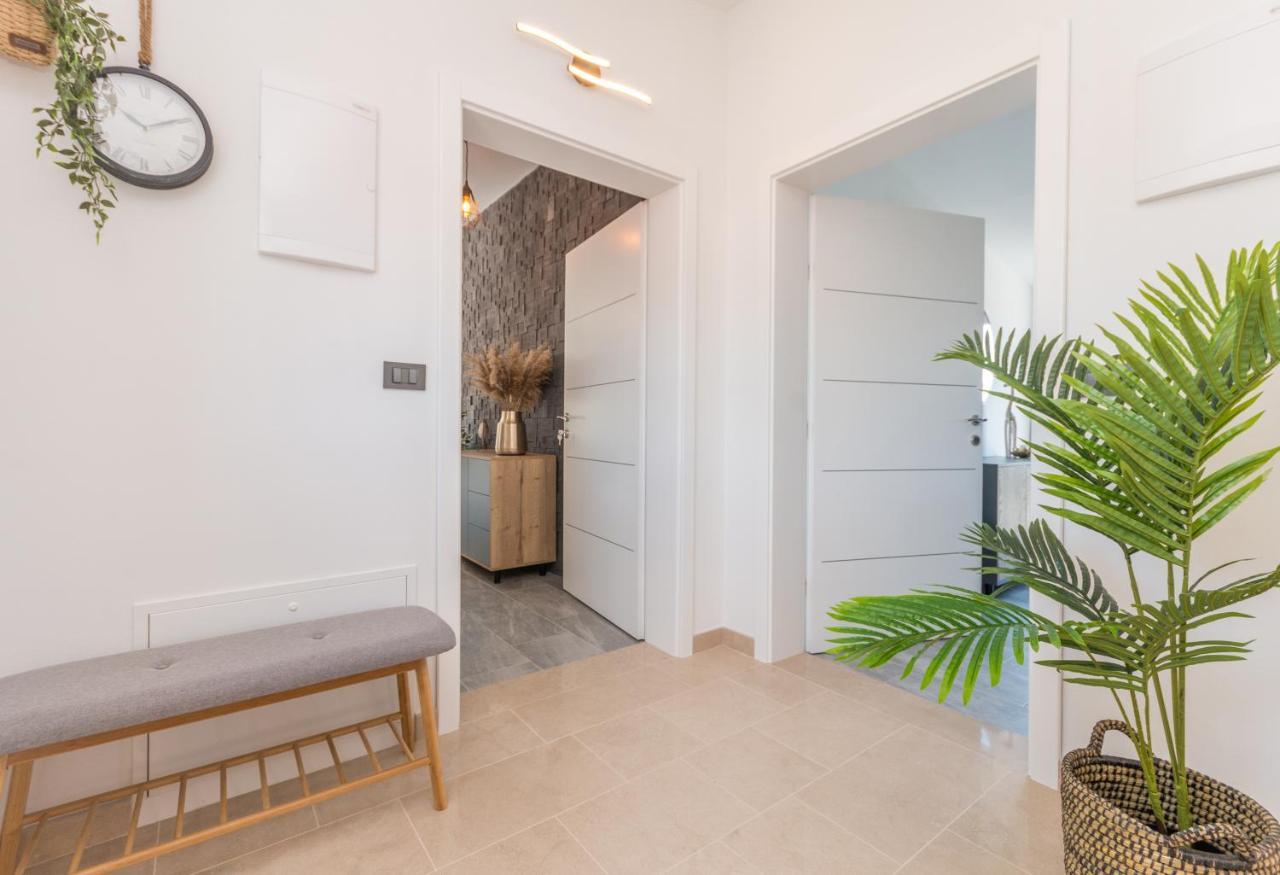 Marilu Luxury Apartments Drage Exterior photo