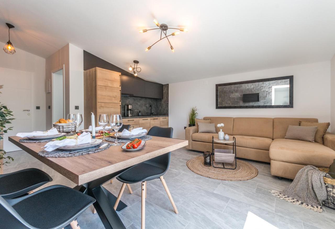 Marilu Luxury Apartments Drage Exterior photo